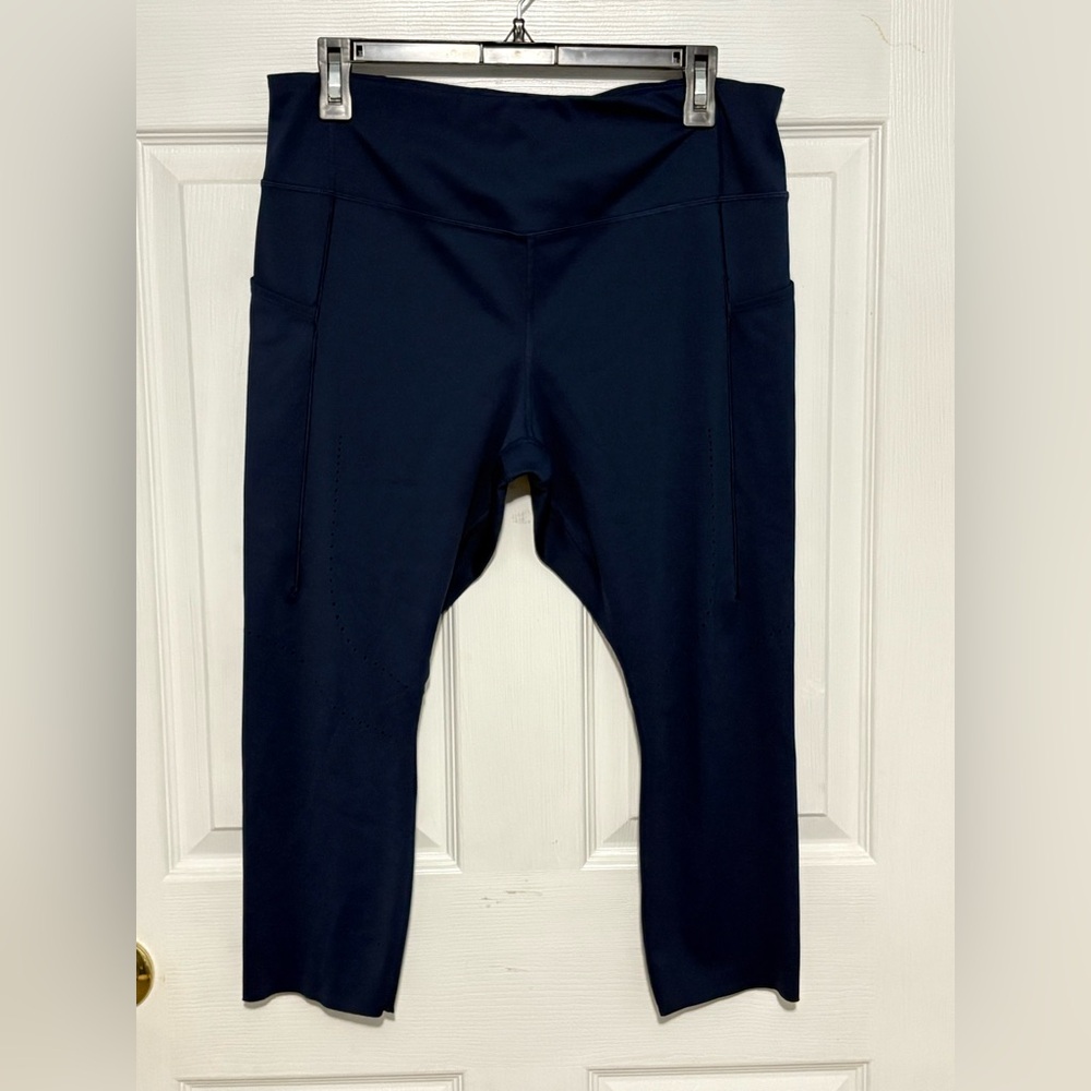 Brooks Leggings- Size XL